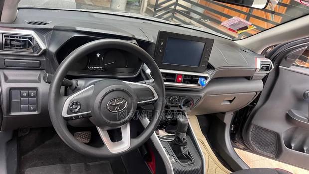 New Toyota Raize 2022 Black