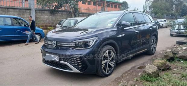 New Volkswagen ID.6 2023 Blue