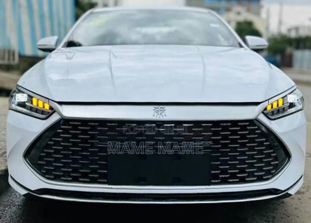 New BYD Seal DM-i 2024 White