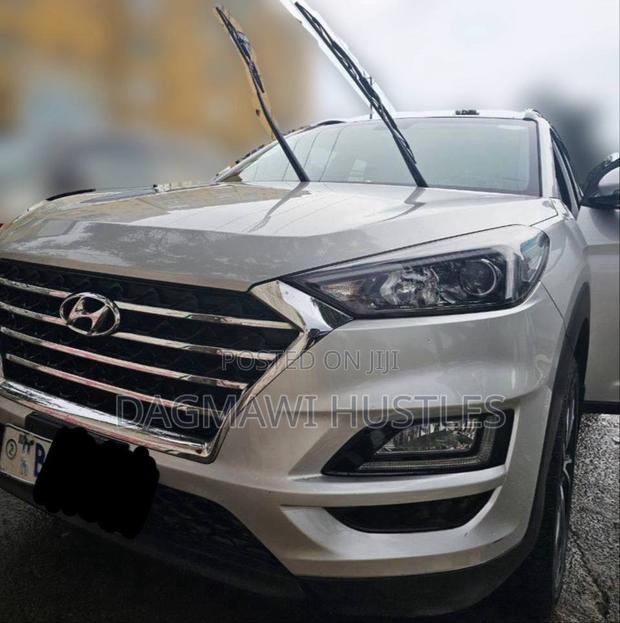 Hyundai Tucson 2019 Silver
