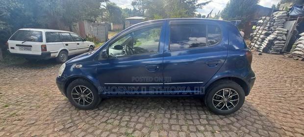 Toyota Vitz 2004