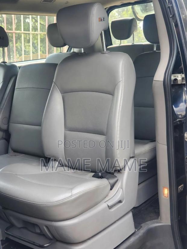 Hyundai Starex 2016 Silver