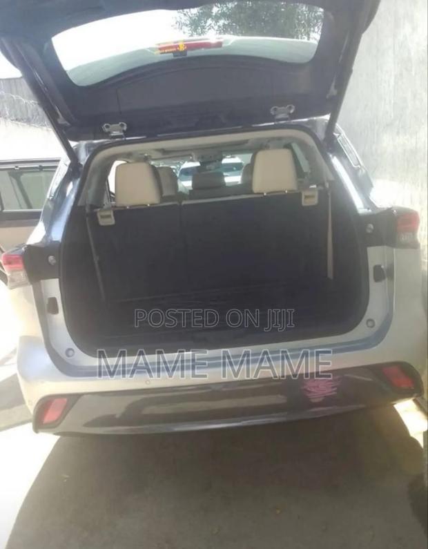 New Toyota Highlander 2024 Silver