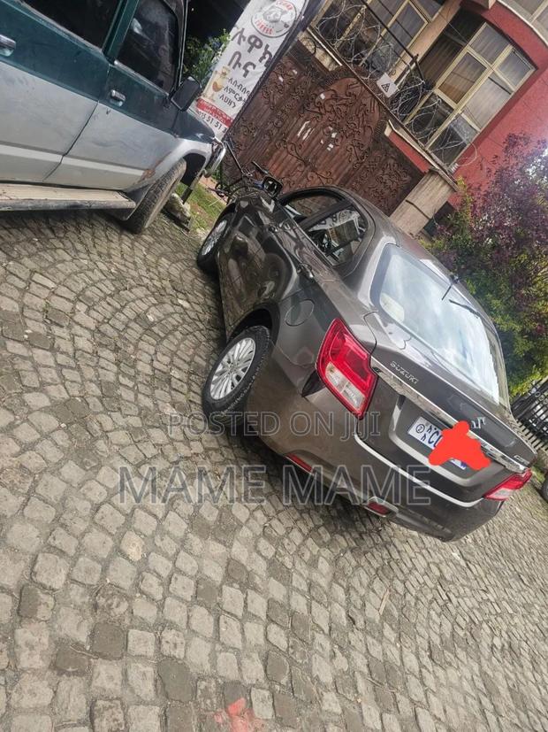 New Suzuki Dzire 2022 Gray