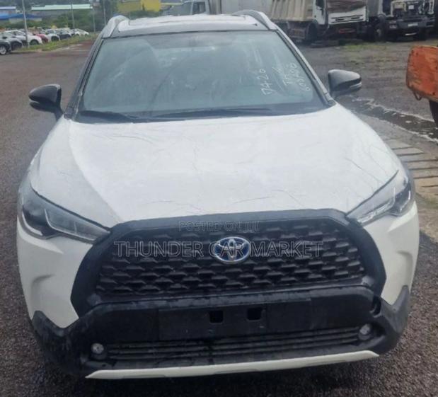 New Toyota Corolla 2024 White