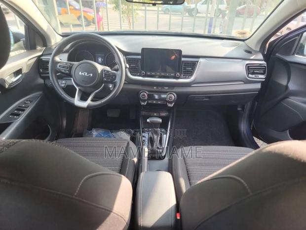 New Kia Stonic 2022 Blue