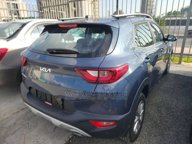 New Kia Stonic 2022 Blue
