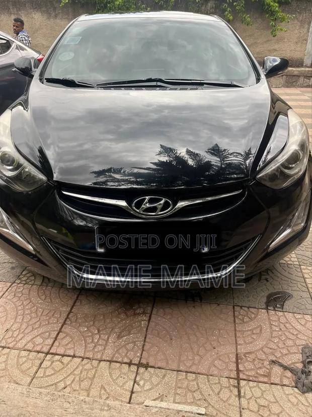 Hyundai Avante 2013 Black