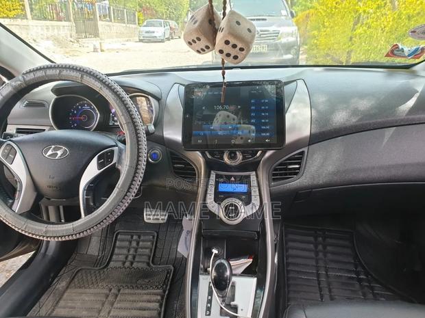 Hyundai Avante 2014 Black