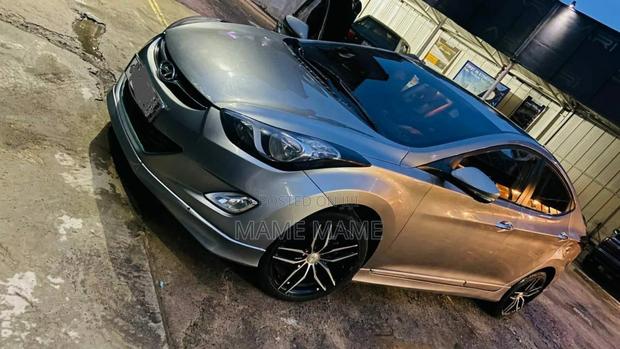 Hyundai Avante 2011 Gray