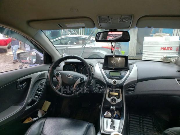 Hyundai Avante 2012 Gray