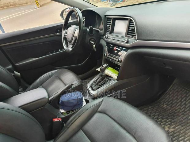 Hyundai Avante 2016 Gray