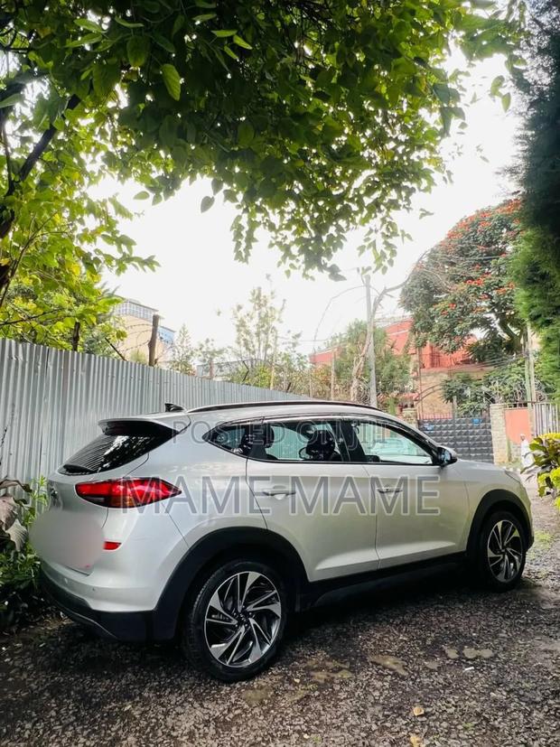 Hyundai Avante 2019 Silver