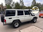 Toyota Land Cruiser 2018 White for sale