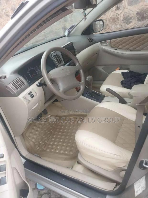 Toyota Corolla 2003
