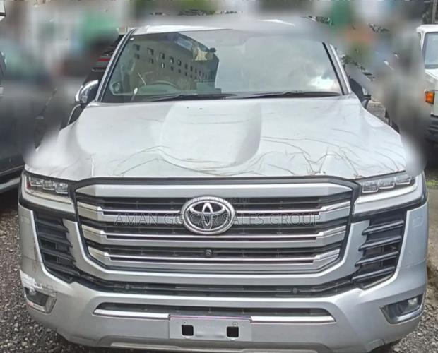 New Toyota Land Cruiser 2024 Silver
