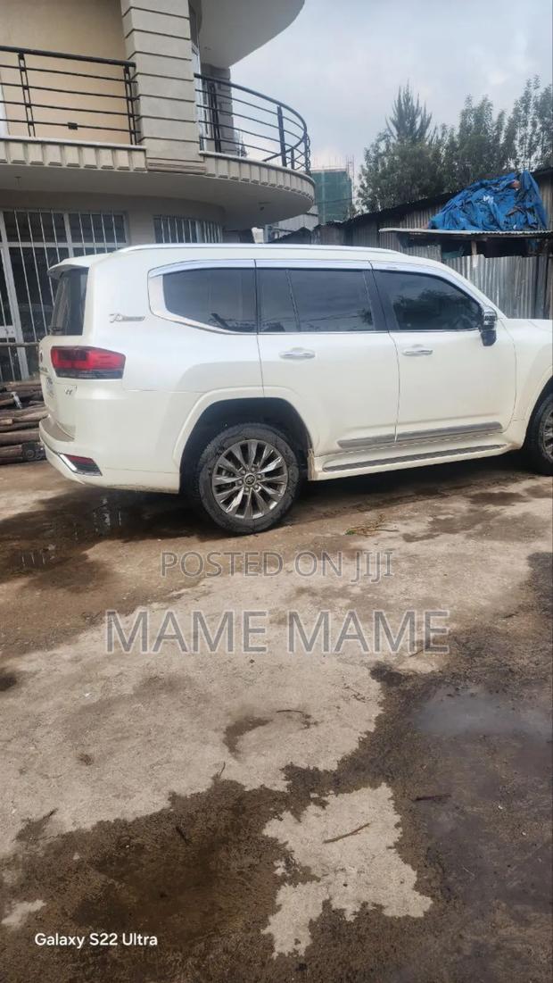 New Toyota Land Cruiser 2022 White