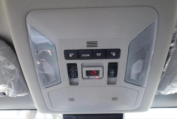 New Toyota RAV4 2024 White