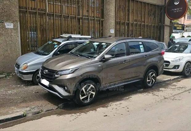 New Toyota Rush 2023 Gray