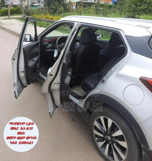 Nissan Kicks 2020 Silver