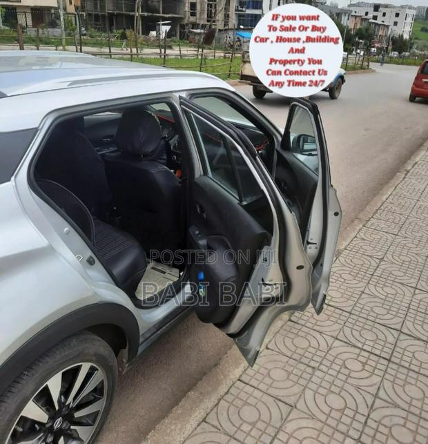 Nissan Kicks 2020 Silver