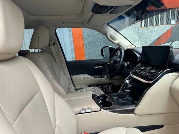 Toyota Land Cruiser 2023 Black