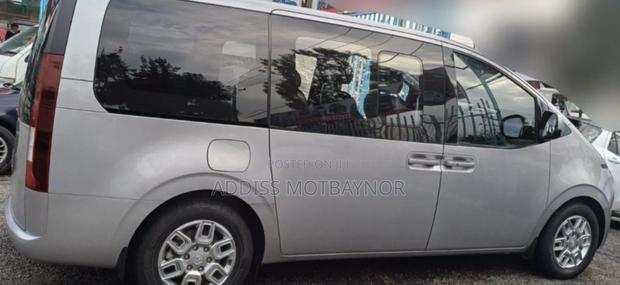 New Hyundai Staria 2022