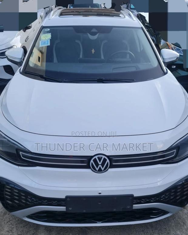 Volkswagen ID.6 2023 White