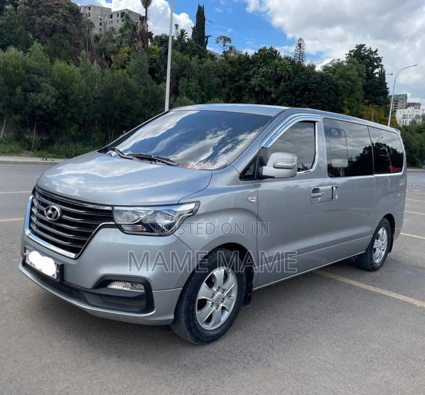 Hyundai Starex 2020 Silver