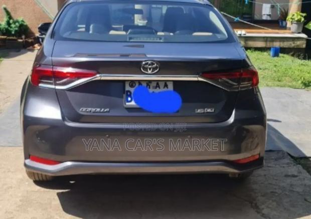 Toyota Corolla 2022 Gray
