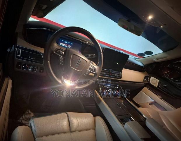Lincoln Navigator 2022 Black