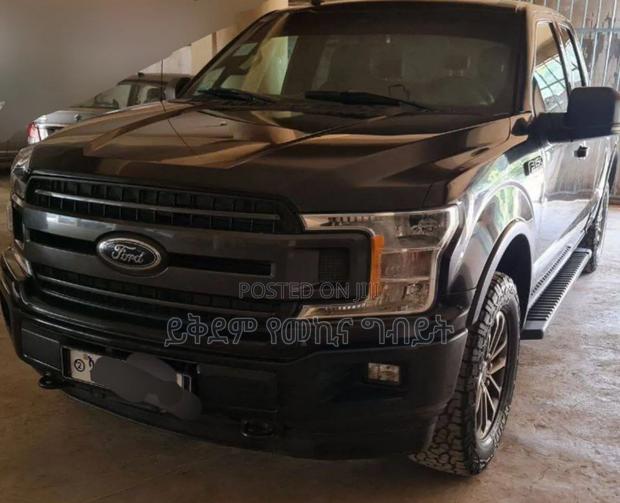 Ford F-150 2020 Black
