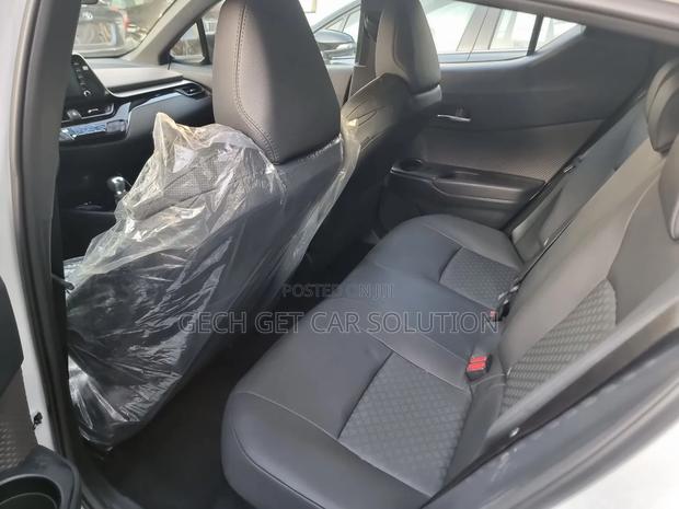 New Toyota C-HR 2024 White