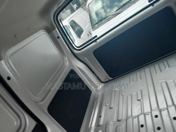 New Suzuki Eeco 2024 Silver