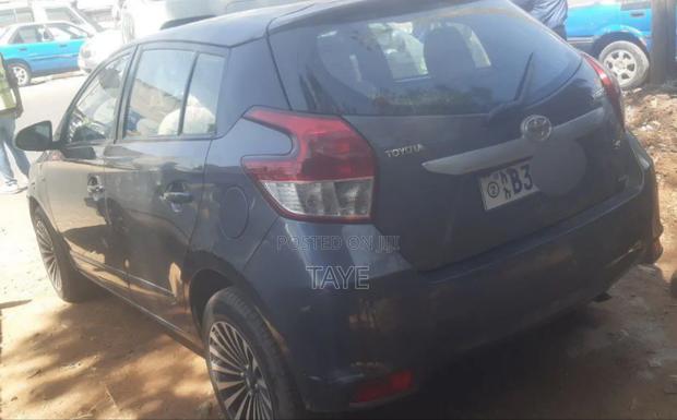 Toyota Yaris 2014 Brown