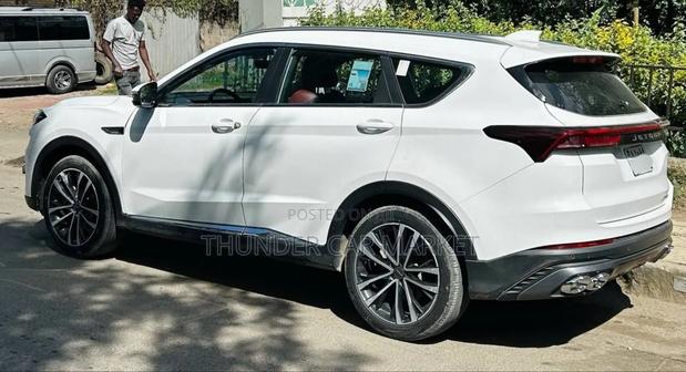 Jetour X70 Plus 2022 White