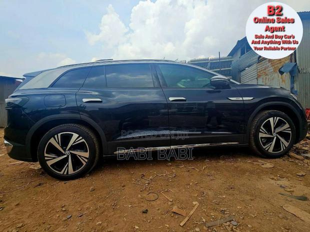 Volkswagen ID.6 2023 Blue