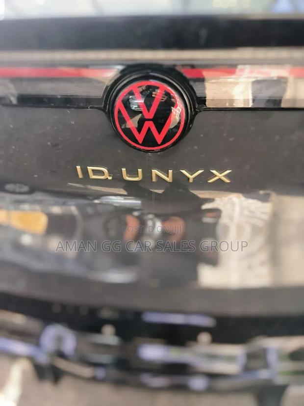 New Volkswagen ID.6 2024 Blue