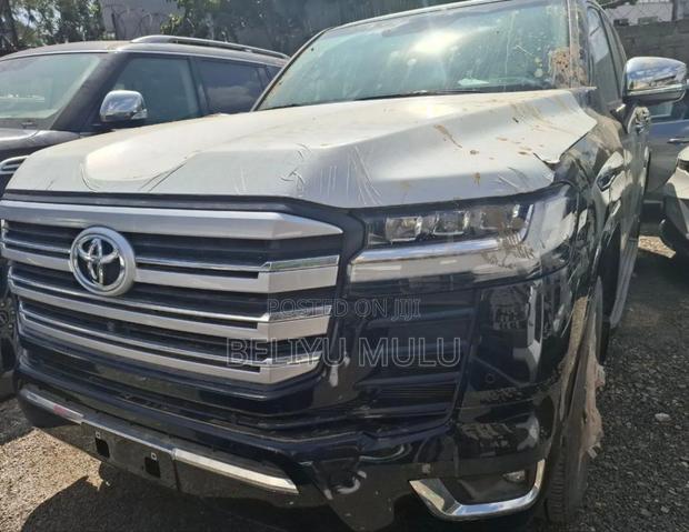 New Toyota Land Cruiser 2025 Black
