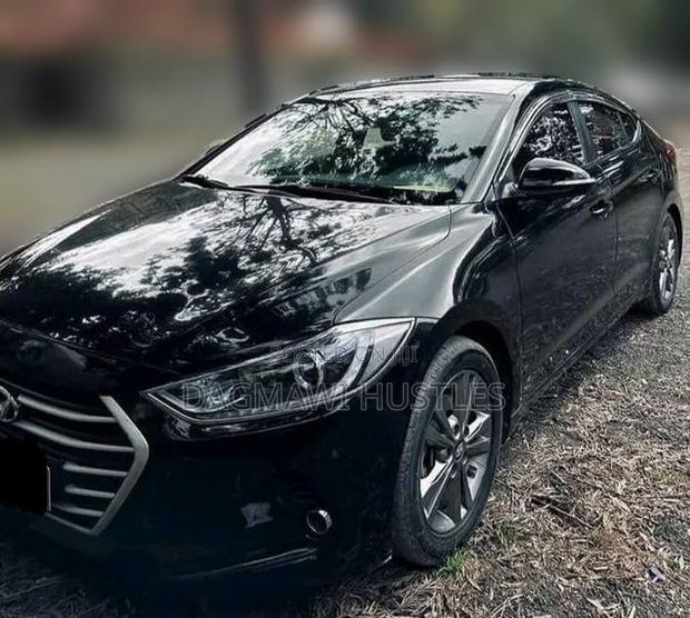 Hyundai Avante 2017 Black