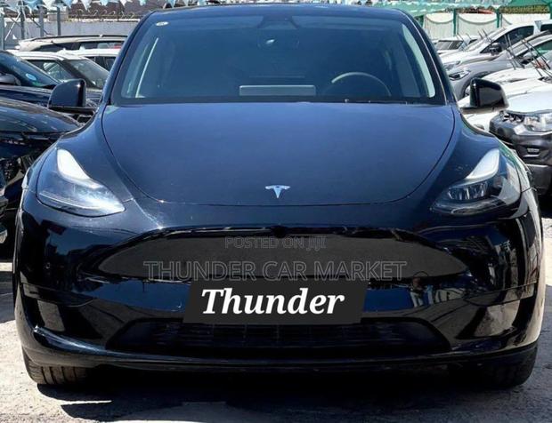Tesla Model Y 2023 Black
