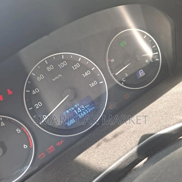 Hyundai Starex 2021 Gray