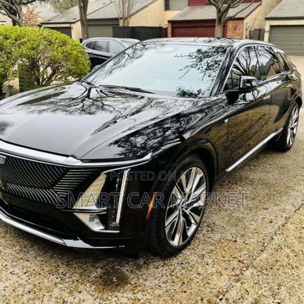Cadillac Lyriq 2022 Black