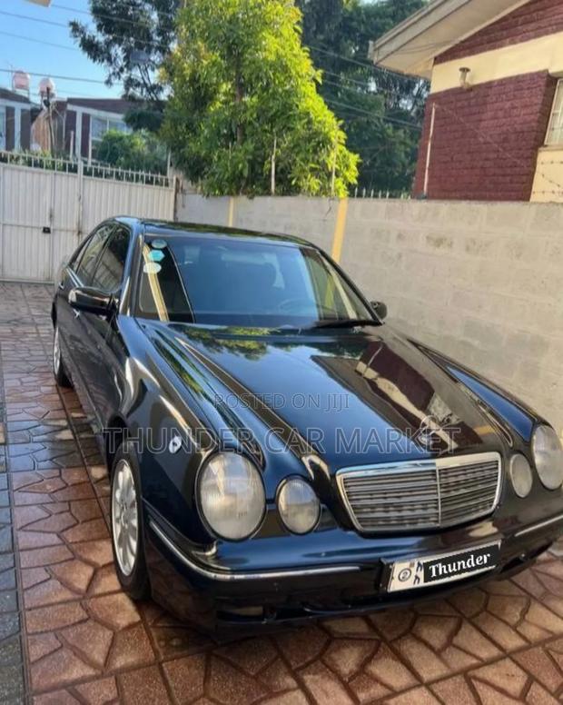 Mercedes-Benz E240 2002 Black