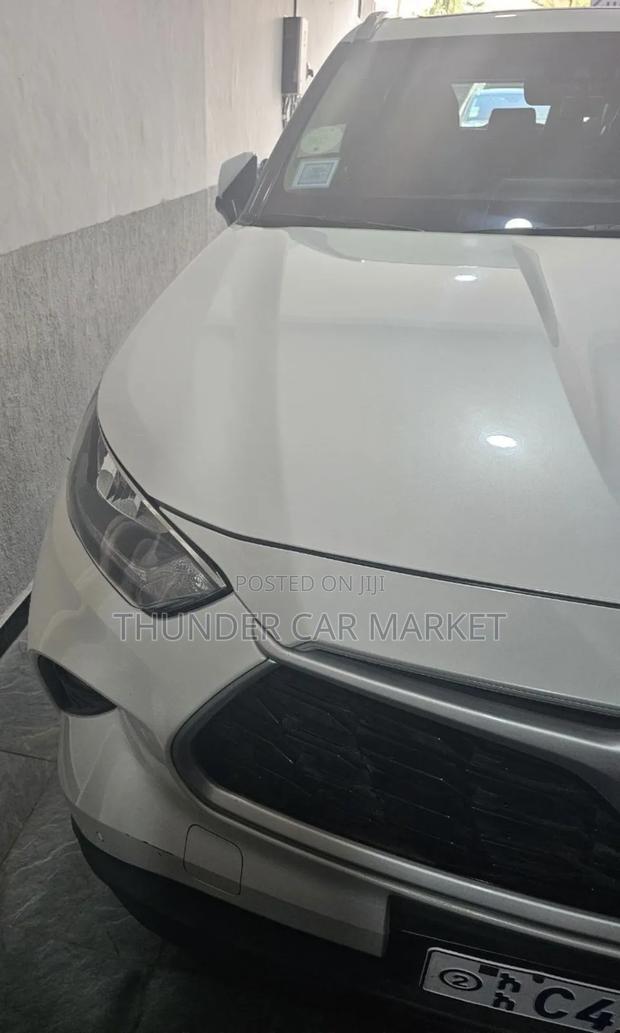 Toyota Highlander 2023 White