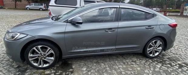 Hyundai Avante 2017 Silver