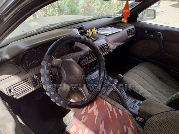 Mitsubishi Galant 1991 White
