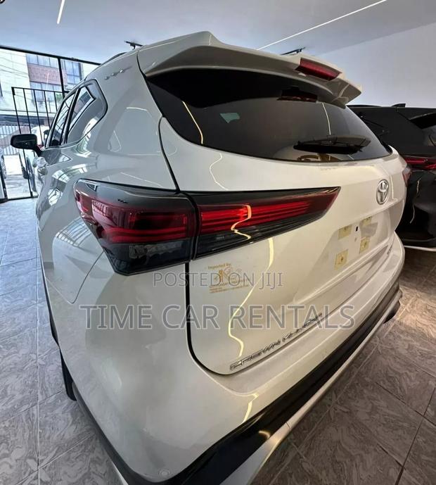 New Toyota Crown 2024 White