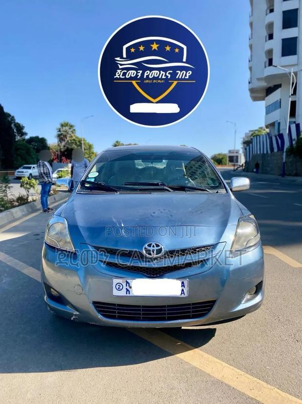 Toyota Yaris 1.3 2008 Blue