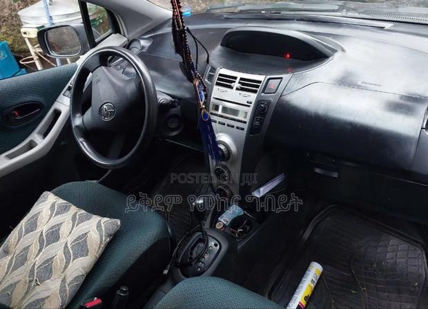 Toyota Yaris 2005 Blue